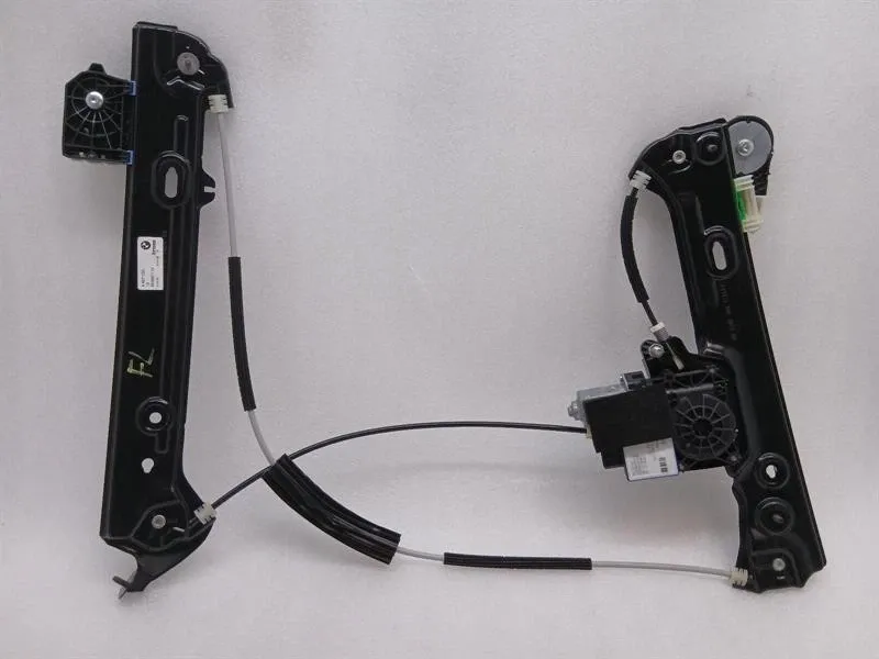 BMW 4 (G22 / G23 / G26)  BMW 4 G83 M4 Left Front Door Winder 5A071C3 Window Regulator Front Left Body type: Convertible
Fuel: Petrol