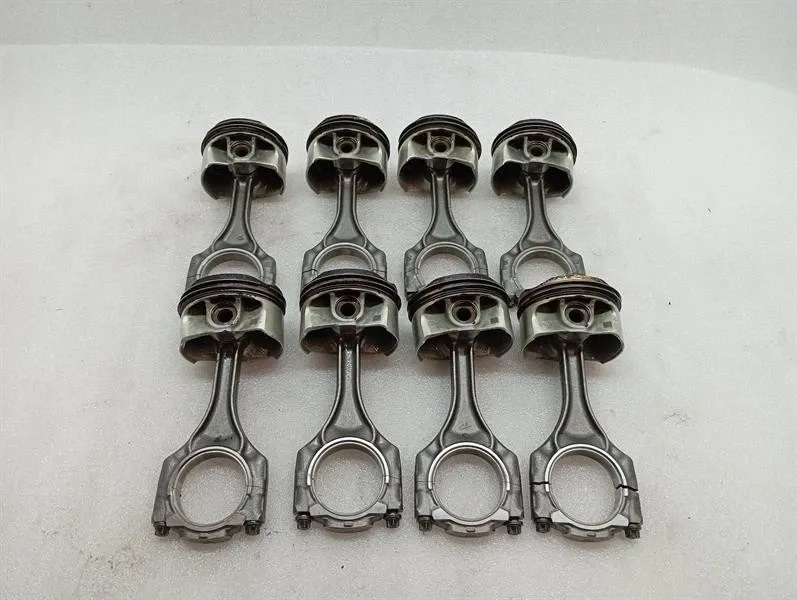 BMW 5 Series F90 G30 M5 Piston Set of 8 11258092931 Piston Set OEM