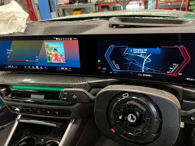 BMW 4 G83 M4 Monitor nawigacji Sat Nav Display RHD 65505A7B2E0 -