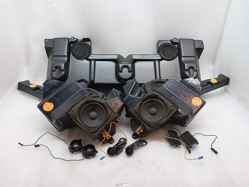 BMW 5 (E39) BMW 5 Series E39 M5 Speakers DSP Audio Set 65136908549 Set Speakers - Body type: Saloon
Fuel: Petrol