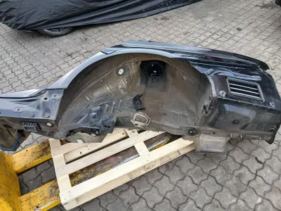 BMW 5. sērijas F90 G30 M5 aizmugurējais panelis 41 00 7437519 KREISĀ PUSE
