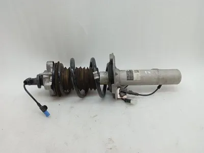 BMW 4 G83 M4 Amortyzator przedni 31318091358 RH AWD EDC Amortyzator przedni -
