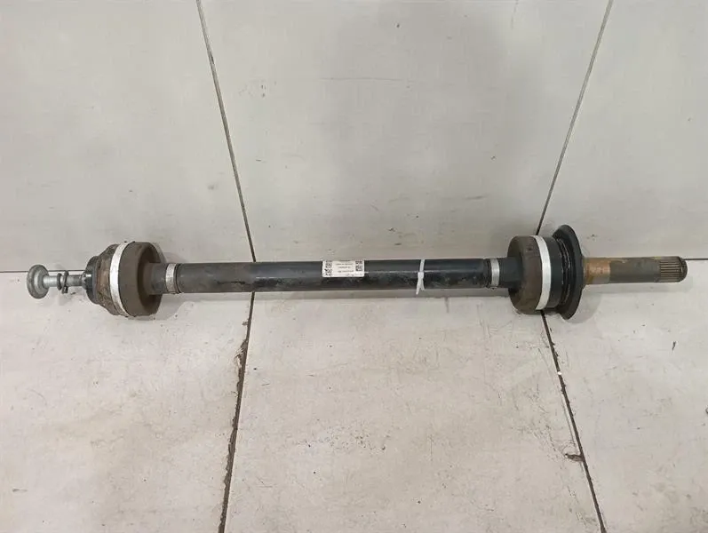 BMW F90 G30 M5 drive shaft rear right 7856936 rear right drive shaft-