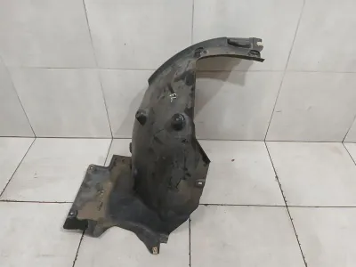 BMW F90 G30 M5 Предна лява вътрешна облицовка на калника 51718060081 Капачка за калник -