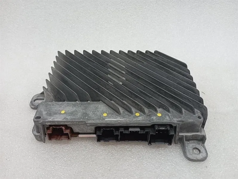Chevrolet Corvette (C7) CHEVROLET CORVETTE C7 Amplifier 23329713 Amplifier BOSE Body type: Coupe
Fuel: Petrol