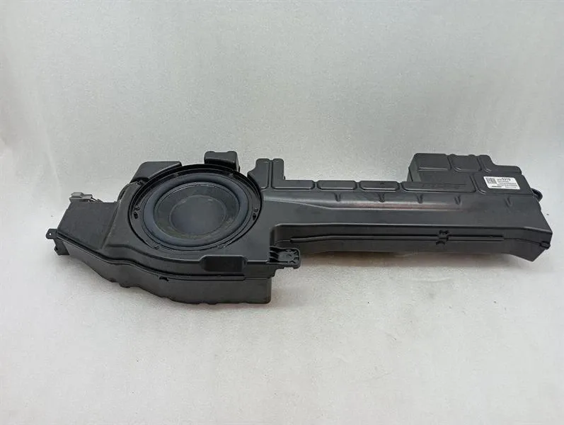 Chevrolet Corvette (C7) CHEVROLET CORVETTE C7 SPEAKERS 20985319 SPEAKERS BOSE SUBWOOFER Body type: Coupe
Fuel: Petrol