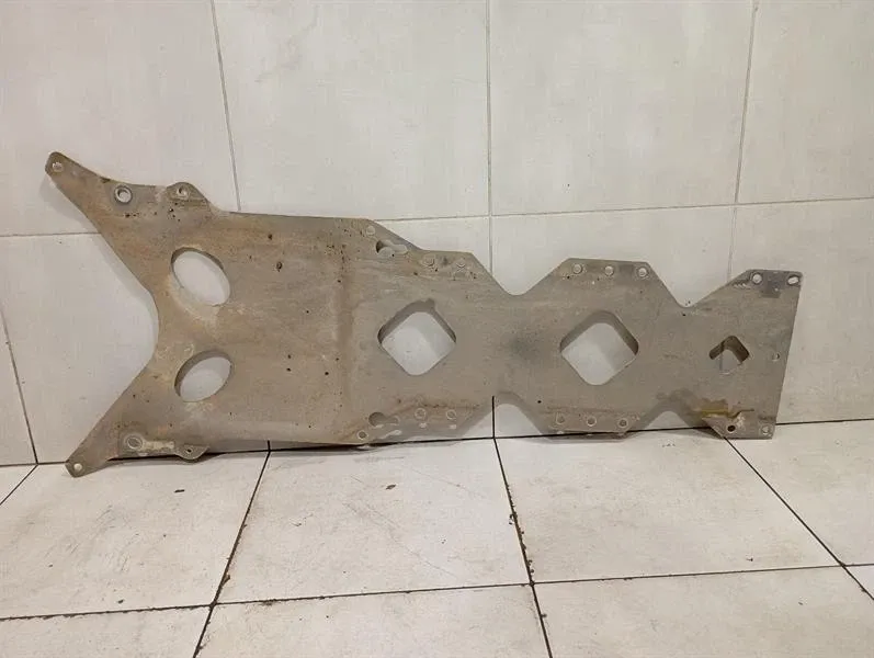 Chevrolet Corvette C7 Undertray 84509295 Underbody Trim