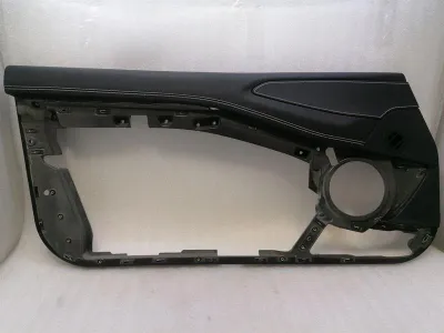 Ferrari GTC4 Lusso F151M Türverkleidung vorne links 88511100 Türverkleidung vorne links-
