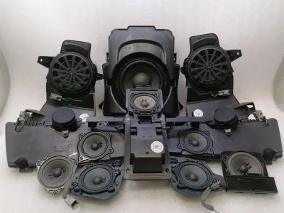 Aston Martin DBS SUPERLEGGERA AM7 18-24 Högtalarset JY53-18808-AB Högtalare -