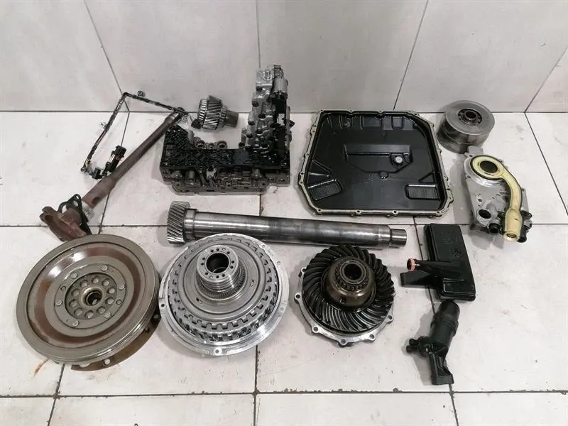 Audi A4 (B8) AUDI RS4 B8 8K Gearbox Parts PXL (0B5 DL501-7Q) Gearbox PARTS PXL 4.2 FSI V8- Body type: Estate
Fuel: Petrol