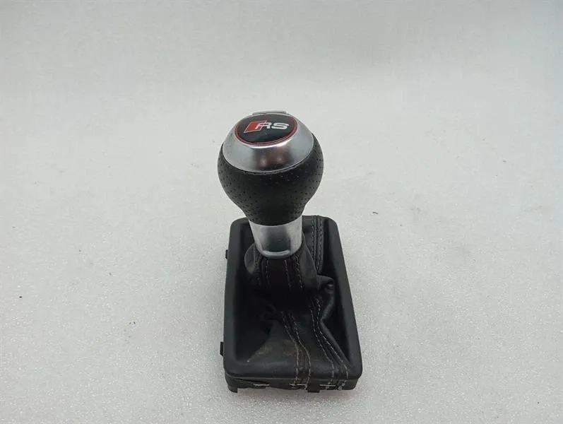 Audi RS5 8T Gear knob 8K2713139Q gear knob scratched-