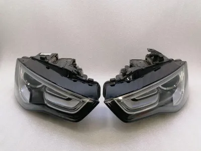 Audi RS5 8T RHD Zestaw reflektorów 8T0941032D WADLIWY Reflektor 11-15 AHL-