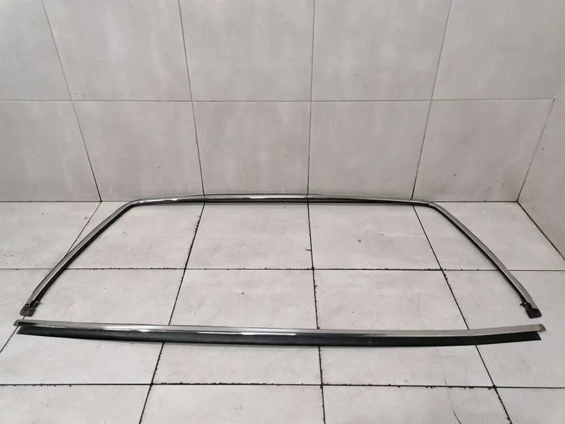 Bentley Arnage Body Moulding Bentley Arnage T Rear Window Molding PV111331PA...