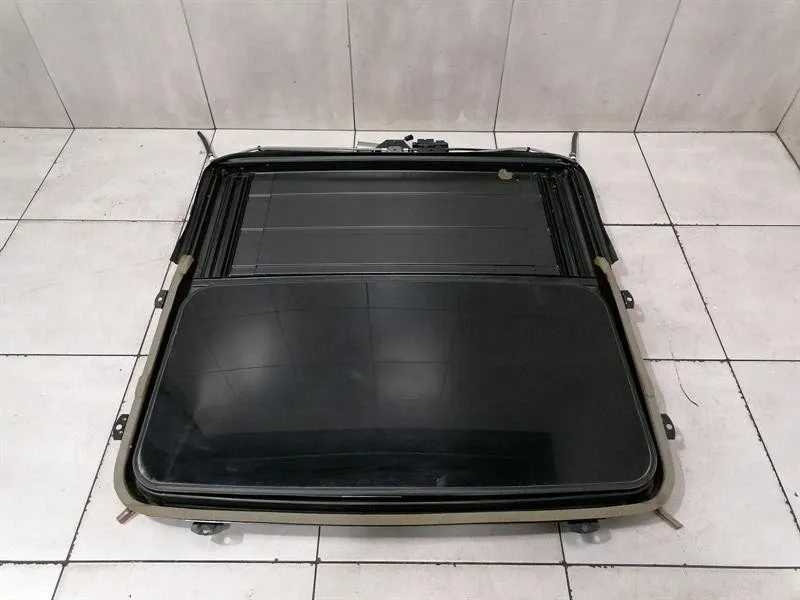 Bentley Arnage Sunroof frame BENTLEY ARNAGE T SUNROOF FRAME PX106168PC SUNRO...