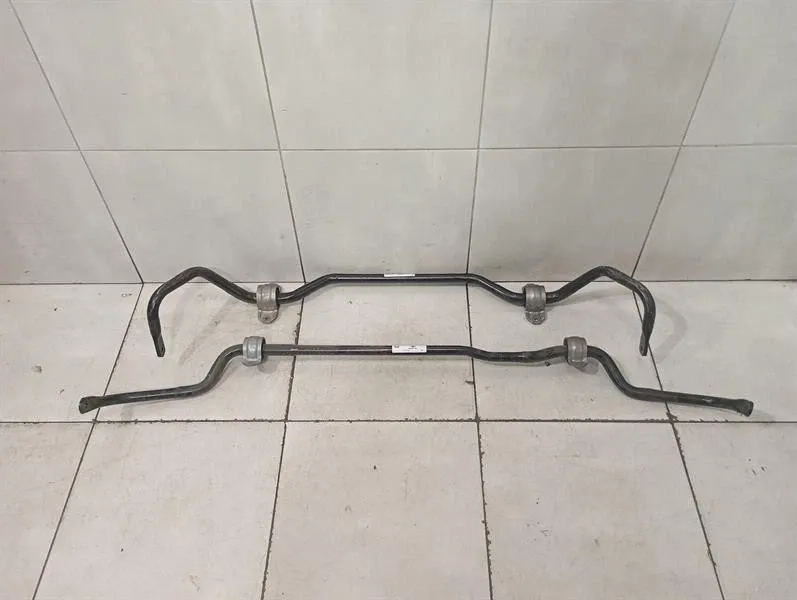 BMW 4 (G22 / G23 / G26)  BMW 4 G83 M4 Anti Roll Bar Front 8091421 Front Stabilizer Bar Body type: Convertible
Fuel: Petrol
