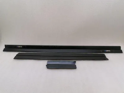 BMW 5. sērijas E39 virsbūves moldingi 8159296 M5 komplekts sloksnei OEM M5-