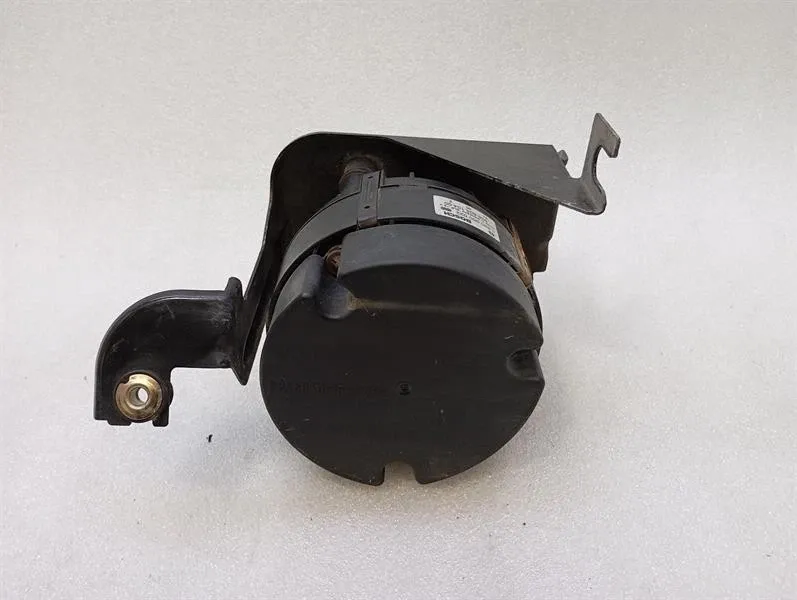 Porsche 911 (996) Air pump Porsche 911 996 Air Pump 99660510400 Air Pump-
...