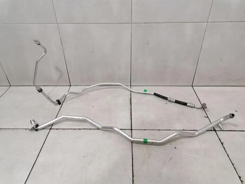 Porsche Cayman (987) Porsche Cayman 987 A/C Pipe 99657309307 Air Conditioning Line A/C 99757310500- Body type: Coupe
Fuel: Petrol
