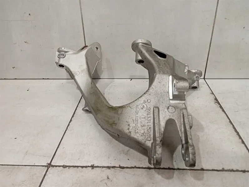 Porsche 911 (991) Porsche 911 991 GT3RS Mk1 Subframe Rear 99133115280 RH Axle Frame Rear Axle- Body type: Coupe
Fuel: Petrol