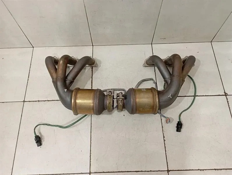 Porsche 911 (991) PORSCHE 911 991 GT3RS MK1 Catalytic Converter 9A111302192 Catalytic Converter SET KIT- Body type: Coupe
Fuel: Petrol