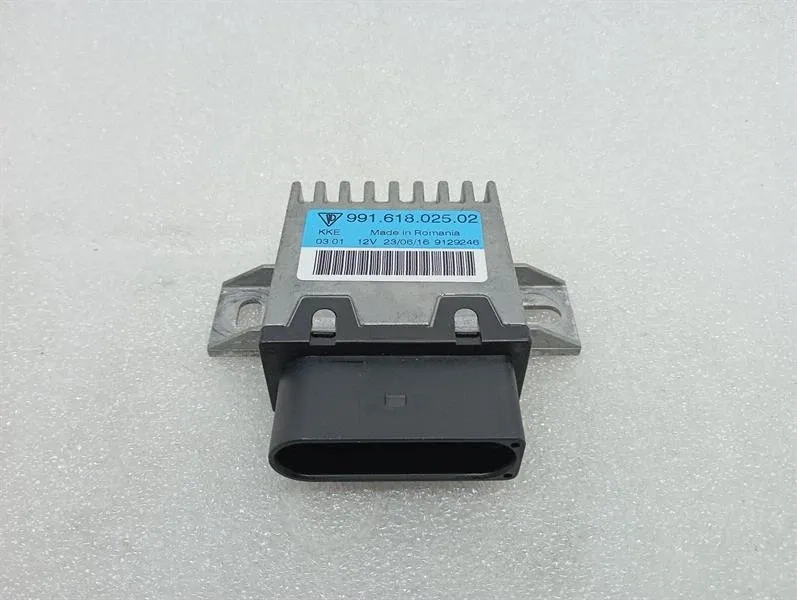 Porsche 911 (991) Porsche 911 991 GT3RS Mk1 Electronic Module 99161802502 ECU - Body type: Coupe
Fuel: Petrol