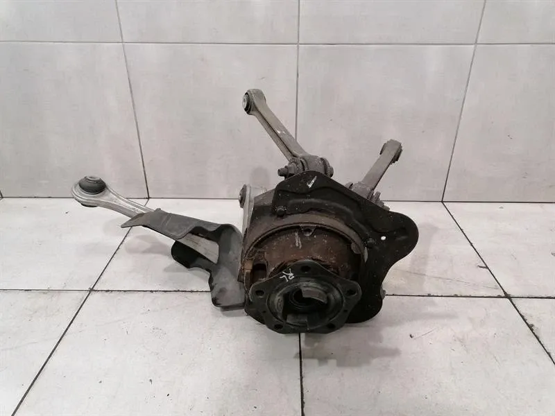 Porsche 911 997 Turbo Left Rear Hub 99733111107 Wheel Bearing Housing Rear Left -
