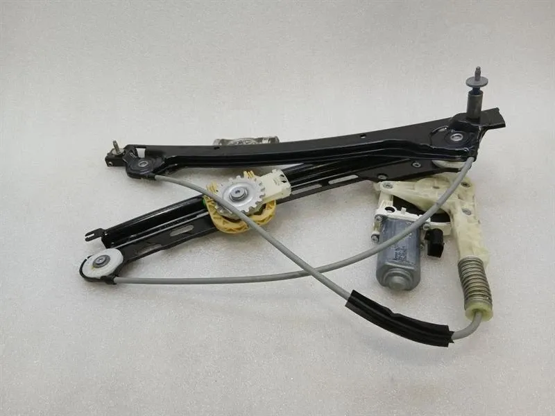 Porsche 911 (991) Porsche 911 991 GT3RS Mk1 Right Door Winder 99154207602 Front Window Regulator R- Body type: Coupe
Fuel: Petrol
