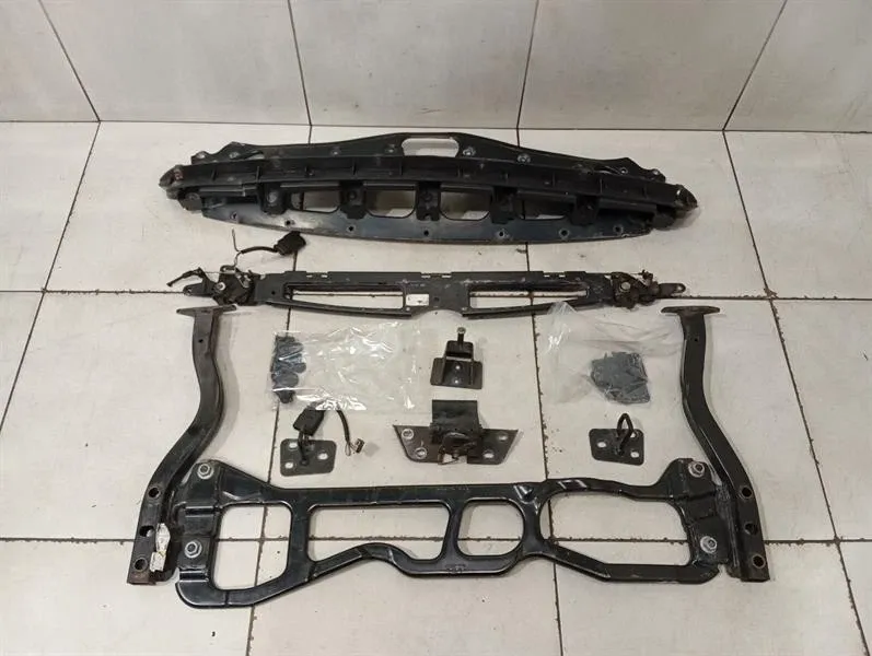 BENTLEY CONTINENTAL GT V8S Front Radiator bracket set 3W0804415C Halter Träger-