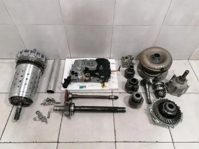 Bentley Continental GT V8S скоростна кутия QGR 8HP-90 1518070 ЧАСТИ ЗА ТРАНСМИСИЯ ЧАСТИ-