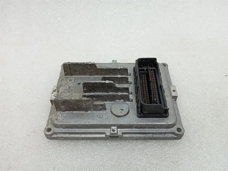 Chevrolet Corvette (C7) Corvette C7 Z06 transmission control module 24274896 transmission control unit- Body type: Coupe
Fuel: Petrol