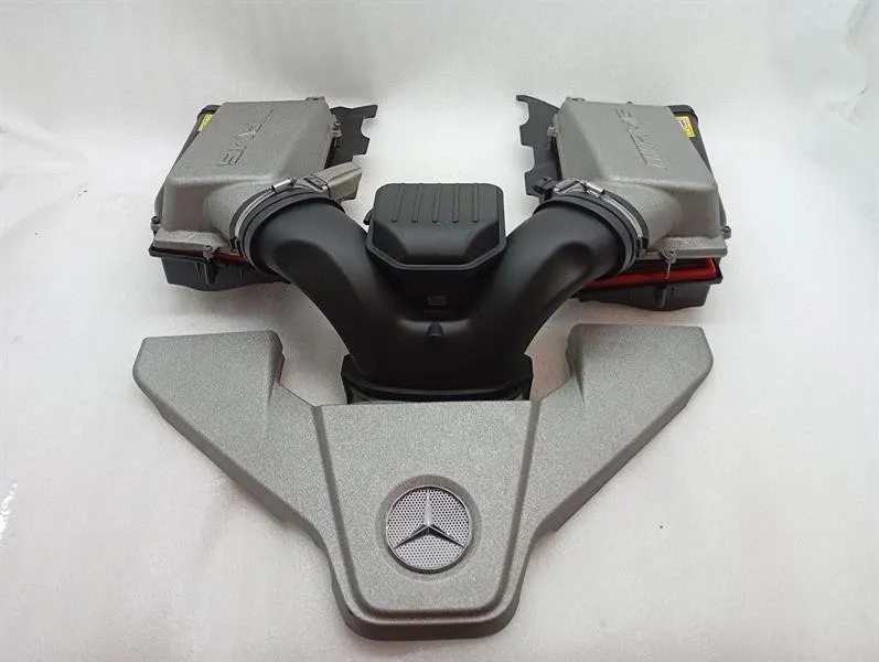 Mercedes C63 AMG W204 Filter Box A1560100467 Air Filter Box M156 V8-