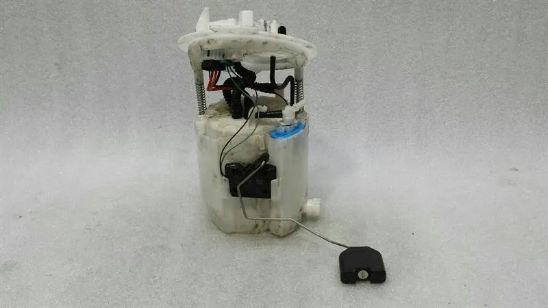 Mercedes C63 AMG W205 Fuel Pump Electric A2054708501 Fuel Pump M177 V8-