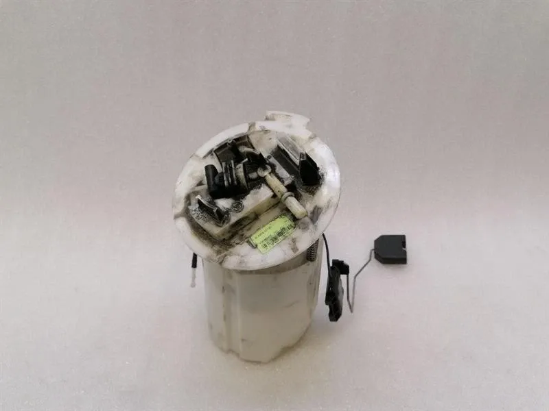Mercedes C63 AMG W205 Fuel Pump Electric A2054708501 Fuel Pump M177 V8-