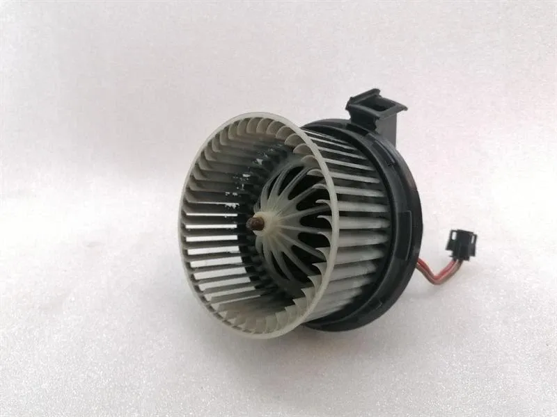 Mercedes C Class W204 Heater Blower A2048200008 Engine Heater Blower -