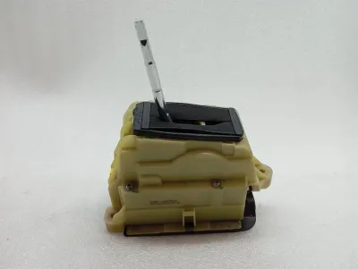 Mercedes C Class W204 Селектор передач A2042677624 Тяга переключения передач-