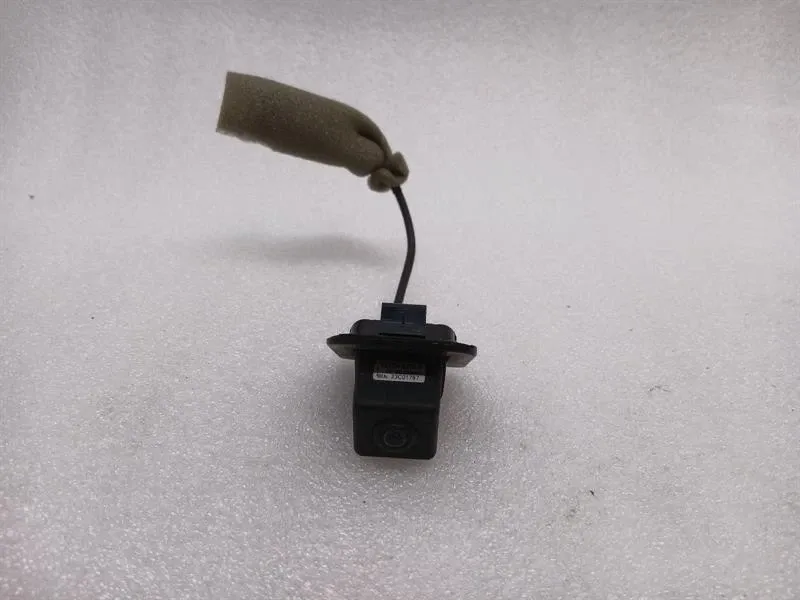 Mercedes C Class W204 Rear View Camera A2048206097 Rear View Camera-