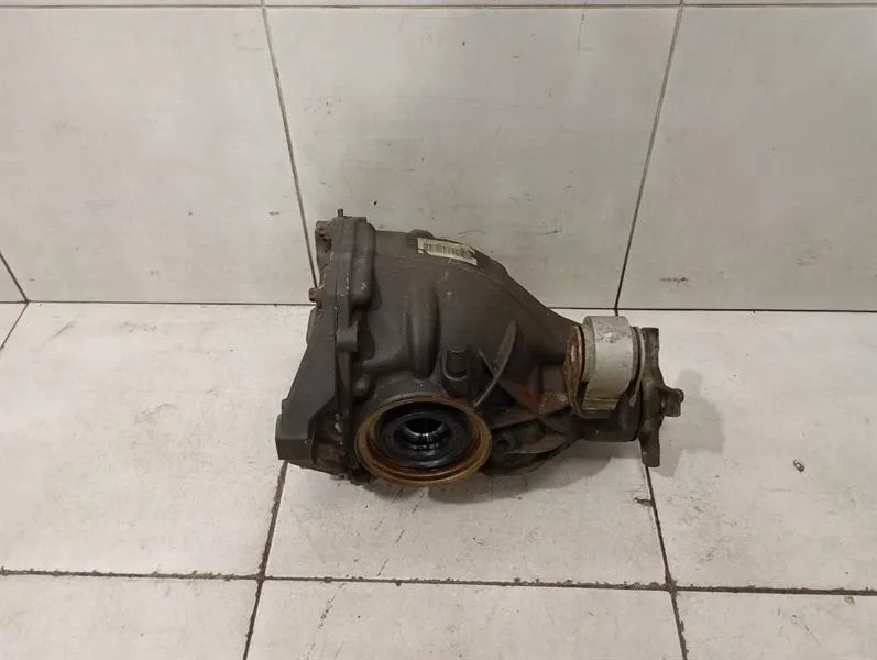 Mercedes C63 AMG W204 Rear Diff A2043504714 Rear Differential 2.82 Ratio-