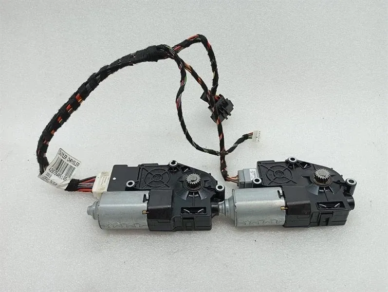 MERCEDES C CLASS W204 SUN ROOF ENGINE A2128200308 SUNROOF MOTOR COUPE SET-