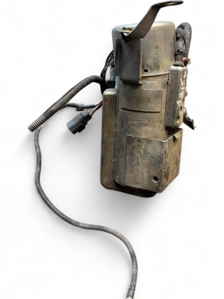 Volvo V70 Auxiliary / pakring heater (webasto) Auxiliary / pakring heater (webasto) VOLVO V70 ...