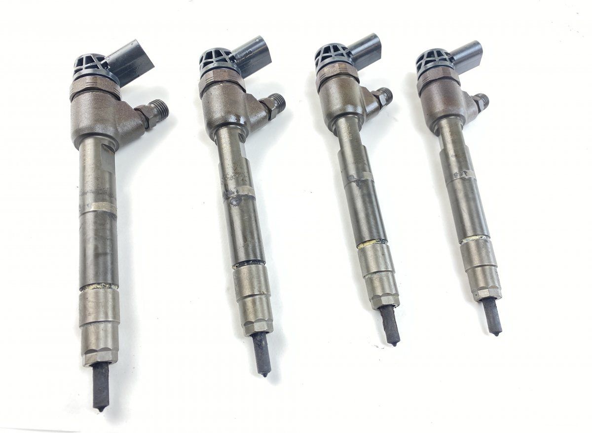 0445110573 0445110574 0986435286 Fuel injector set MERCEDES-BENZ VITO / V-CLASS (W447) (2014-)