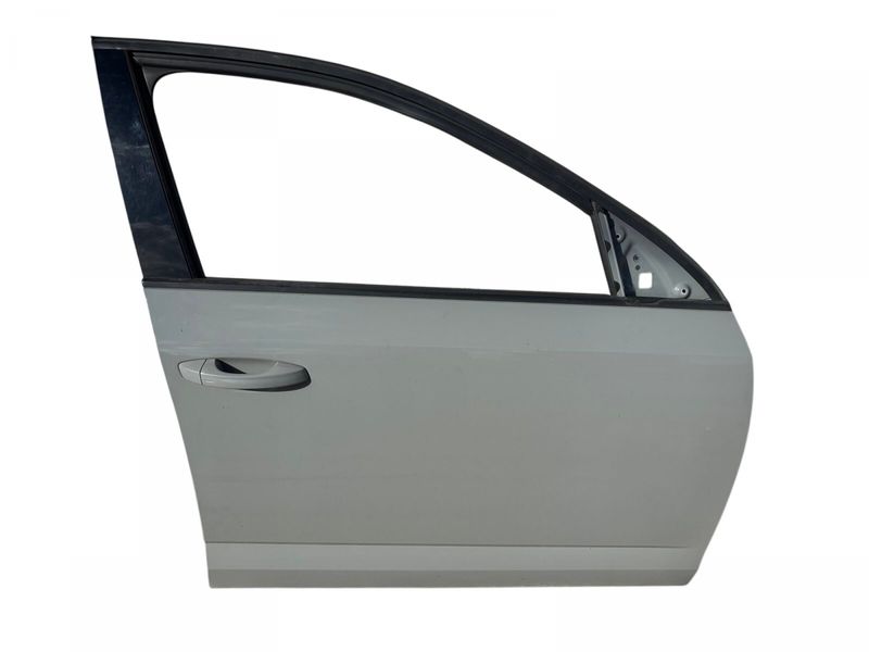 5E0831056A Door Front Right SKODA OCTAVIA III (5E) (2012-2019)