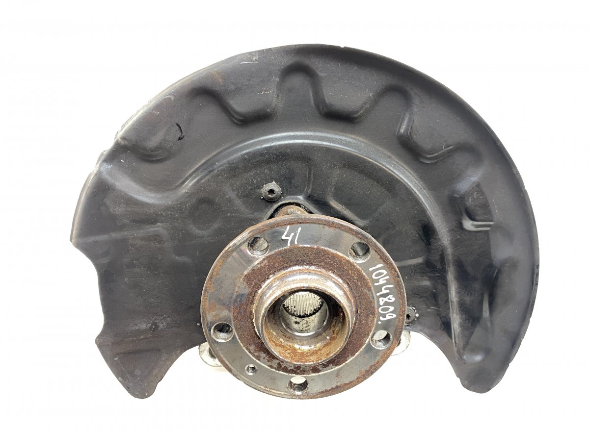 Skoda Kodiaq Wheel bearing housing front right 5Q0407254B Wheel bearing housing front right SK...