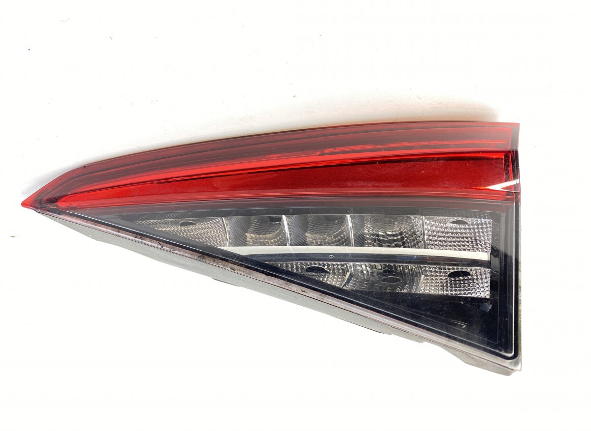 Skoda Kodiaq Inner tail light, right 565945308A Inner tail light, right SKODA KODIAQ...