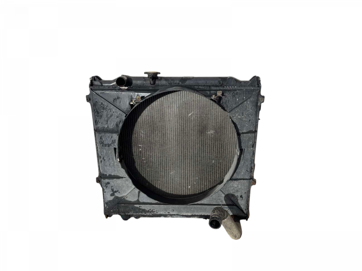 Toyota Land Cruiser 80 jäähdytin 1640067130 Radiator TOYOTA LAND CRUISER 90 (199...