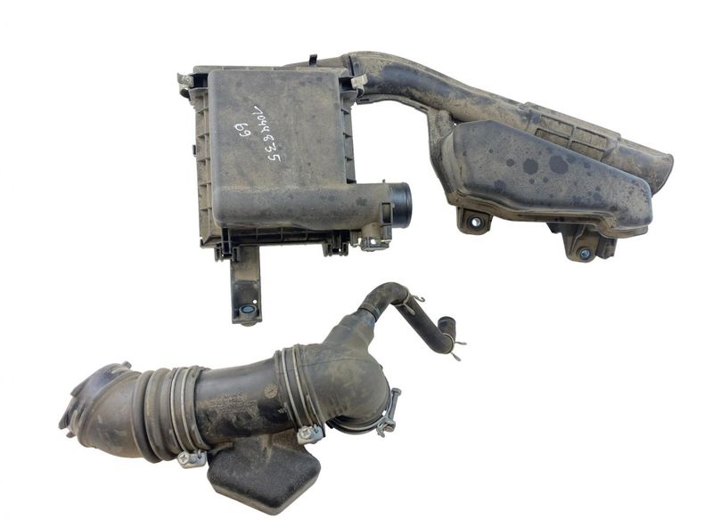 177010T130 Air Cleaner (filter box) TOYOTA AURIS (E18) 2012-2018