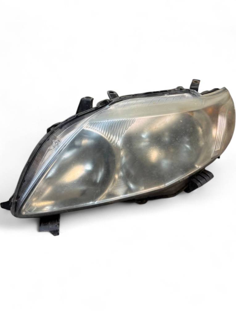 Toyota Corolla headlight left Headlight left TOYOTA COROLLA X (E140, E150) (2...