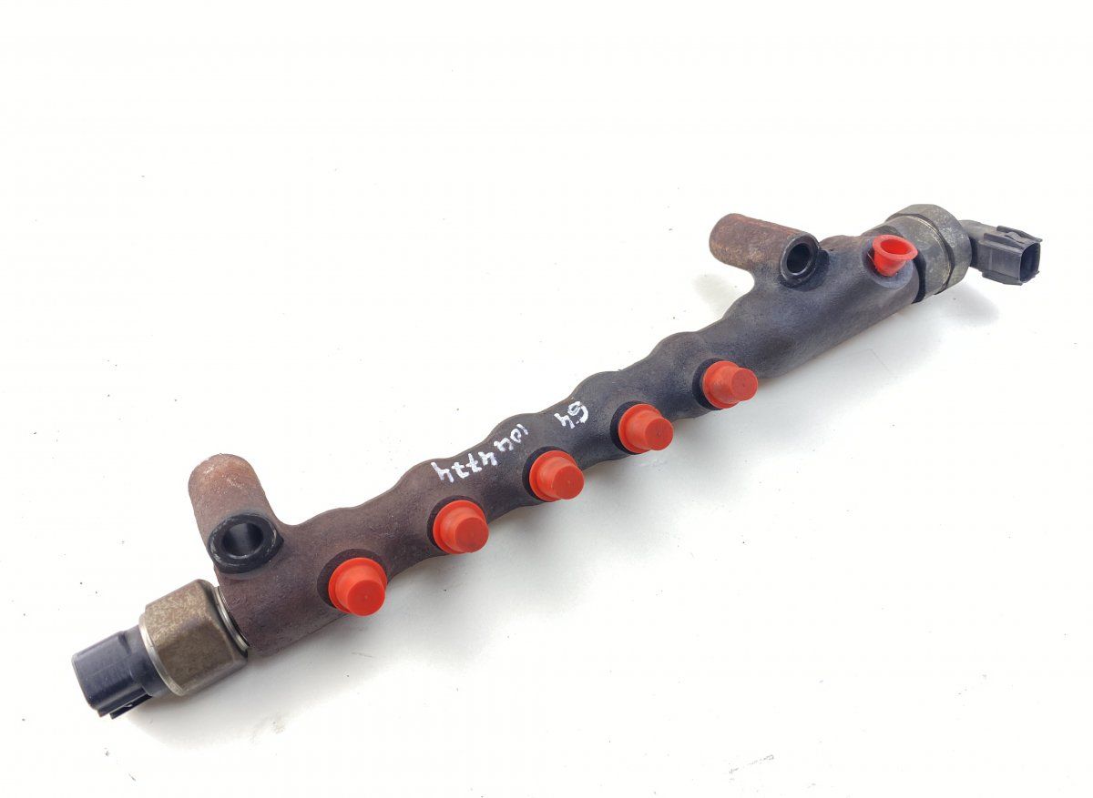 2381030120 Fuel Distributor / fuel rail TOYOTA HILUX VII (AN10, AN20, AN30) (2005-2015)