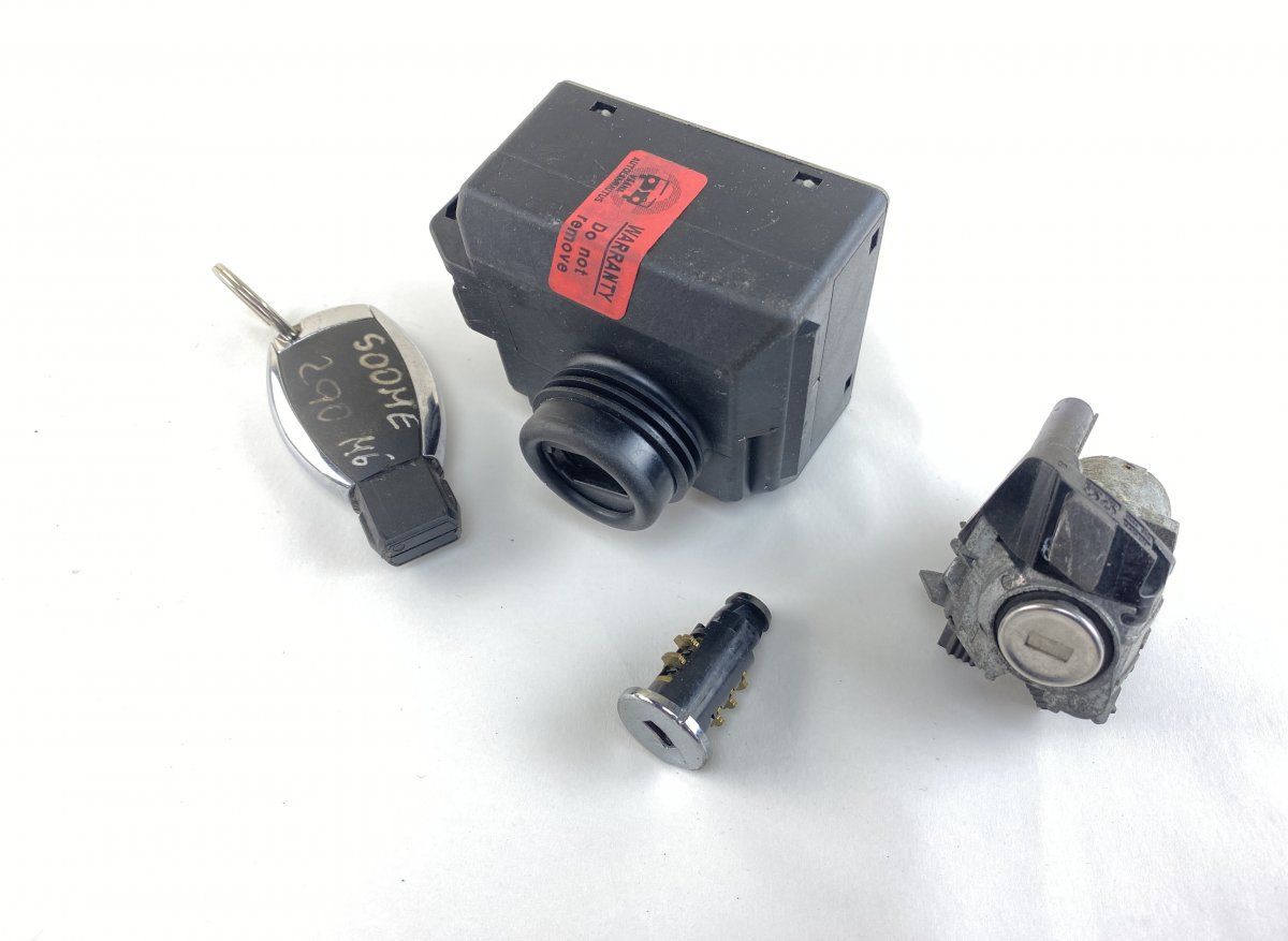 A2129056701 Ignition switch lock (ignition barrel) MERCEDES-BENZ E-CLASS (W212) (2009-2016)