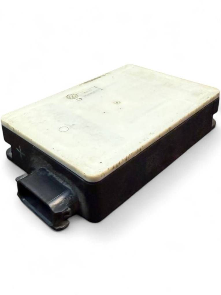 A0009050010 0009050010 A0009024004 0009024004 A0009051300 0009051300 BLIND SPOT radar  sensor MERCEDES-BENZ E-CLASS (W212) (2009-2016)