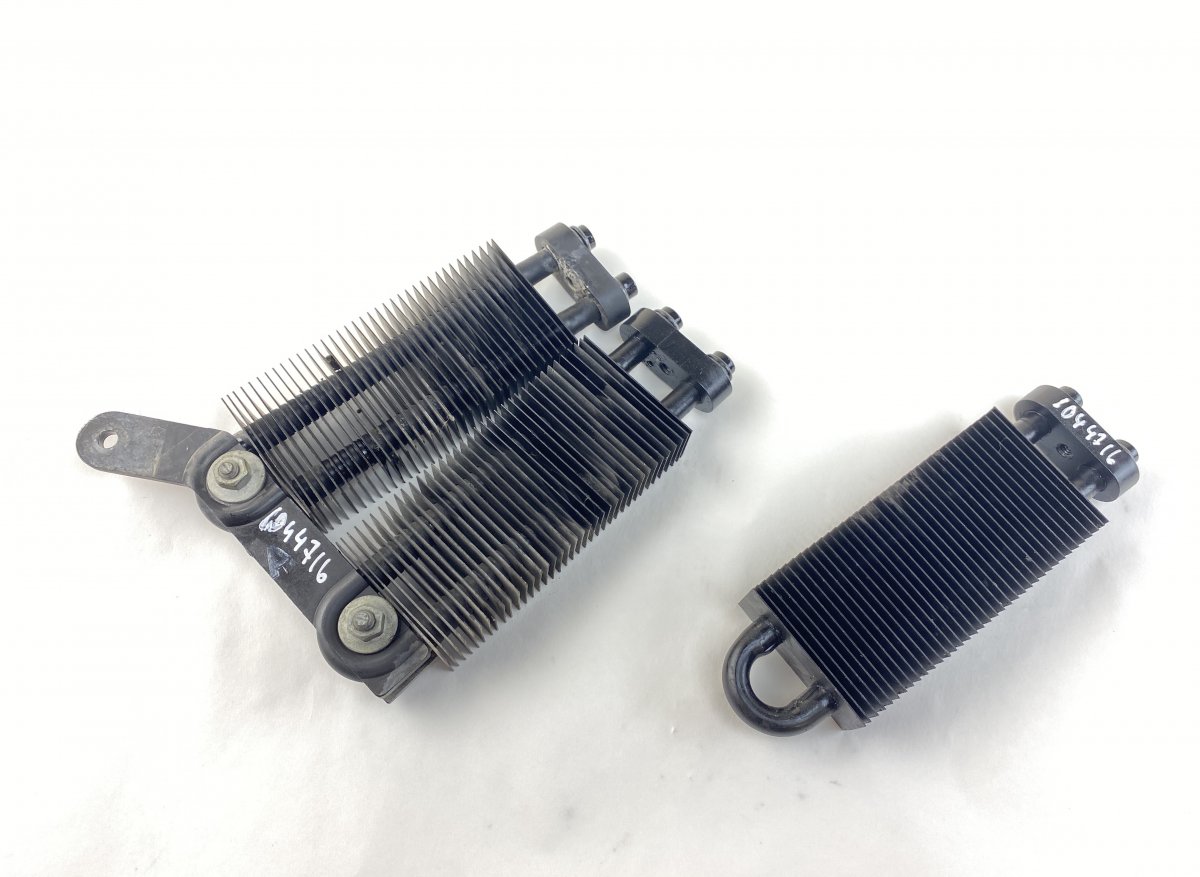 Mercedes-Benz CLK (W209) Power Steering Oil Cooling Radiator A2094600624 Power Steering Oil Cooling Radiator...